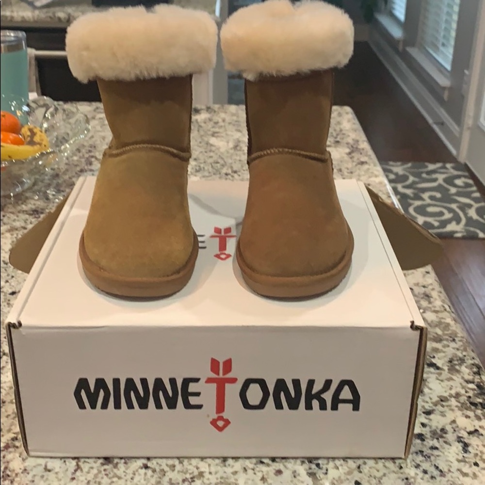 Minnetonka Boots